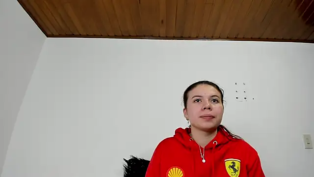 Valen tina online show from 10/03/25, 12:02