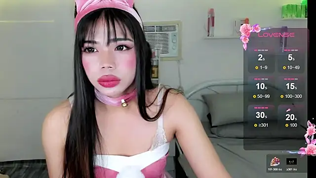 Lovely naughtyLeii online show from 02/22/26, 08:02