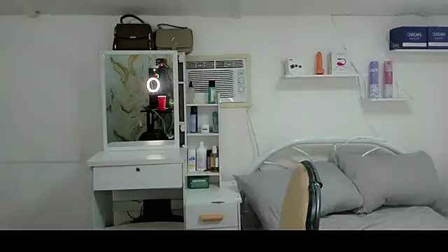 Lovely naughtyLeii online show from 03/03/26, 05:19