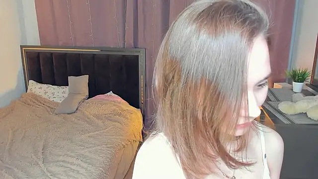 Crysta1Eva  online show from 03/21/26, 08:45