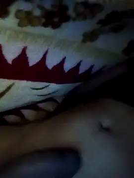 Snapshot of alone_boy802 chatting on 10/08/25, 06:05 alone boy802 online show from 10/08/25, 06:05