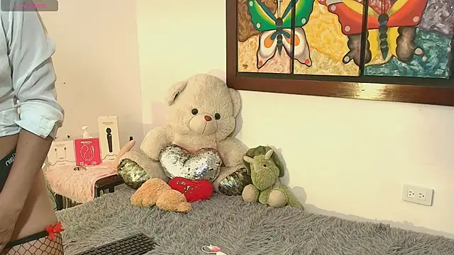 Natty Reyes online show from 11/03/25, 07:15