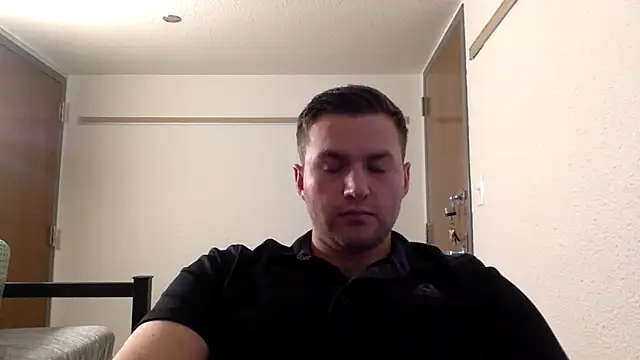 daddypineapple77 online show from 11/10/25, 10:53