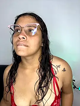 merlinasuarez online show from 10/19/25, 05:57