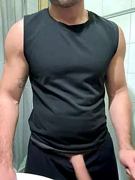 giovan2020 online show from 12/04/25, 10:40