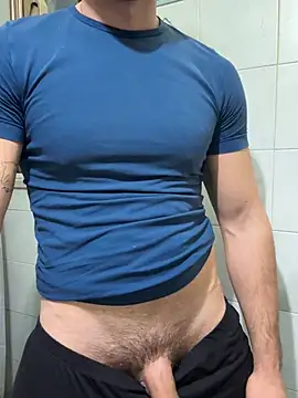 giovan2020 online show from 02/02/26, 10:08