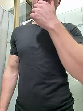 giovan2020 online show from 02/20/26, 08:27