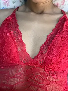 Snapshot of magrinha_hot chatting on 02/26/26, 09:25 magrinha hot online show from 02/26/26, 09:25