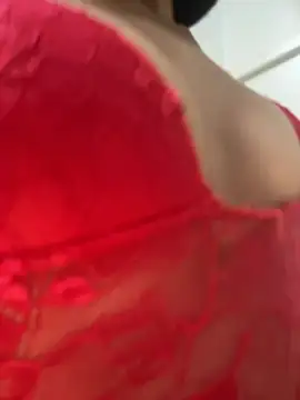 Snapshot of magrinha_hot chatting on 03/13/26, 04:52 magrinha hot online show from 03/13/26, 04:52