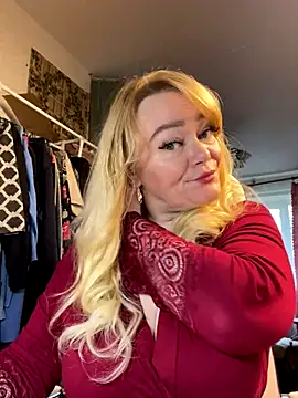 Snapshot of Sweet-blonde chatting on 09/26/25, 09:46 Sweet-blonde online show from 09/26/25, 09:46