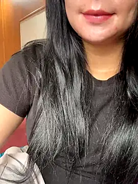 violet-00 online show from 09/27/25, 02:16