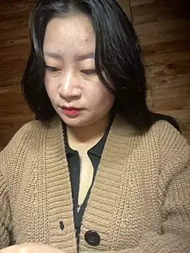 violet-00 online show from 03/06/26, 01:46