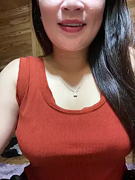 violet-00 online show from 07/21/26, 12:46