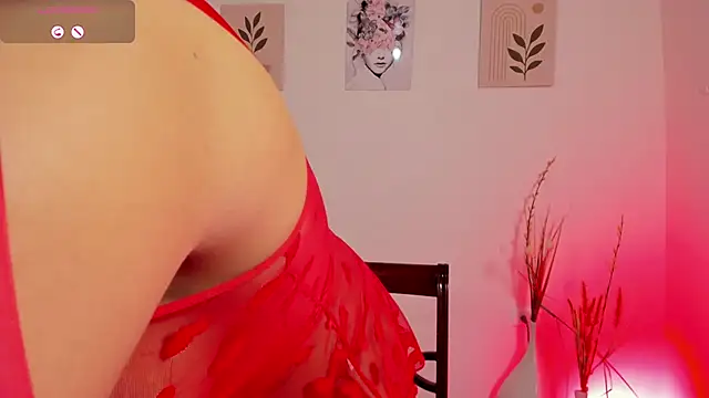 Lauraricci   online show from 09/24/25, 06:33