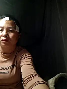 xuxulovezz online show from 09/23/25, 11:57