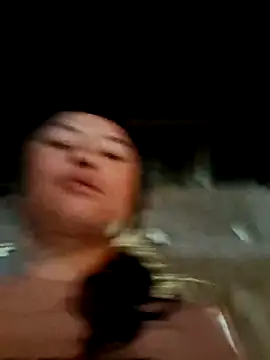 xuxulovezz online show from 10/05/25, 12:20