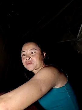 xuxulovezz online show from 10/07/25, 01:19