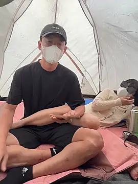 helen-my online show from 10/30/25, 05:42