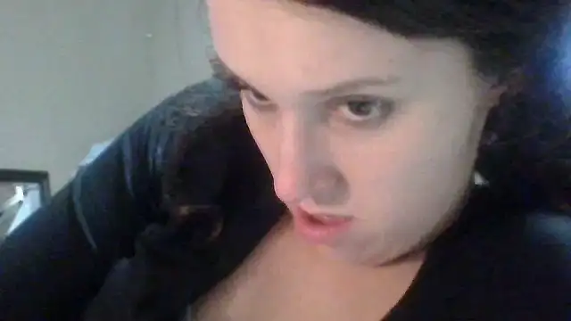 brunettebabexo3 online show from 10/28/25, 08:11