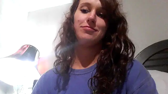 brunettebabexo3 online show from 05/05/26, 12:51