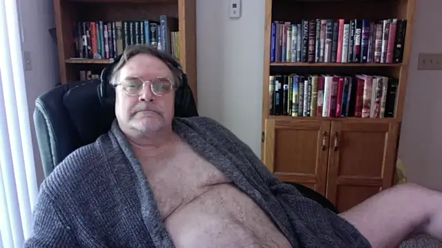 Vinyl22xh online show from 04/19/26, 06:32