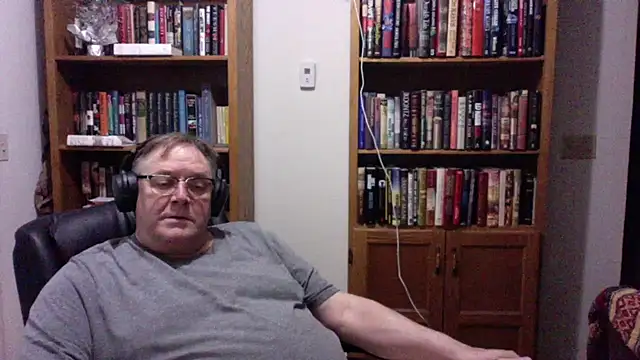 Vinyl22xh online show from 07/05/26, 04:30