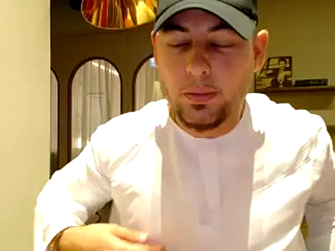 maximus888A online show from 09/23/25, 04:21