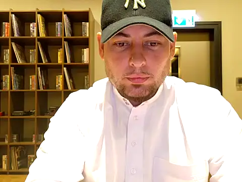 maximus888A online show from 09/25/25, 03:05