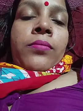 reya743 online show from 11/10/25, 04:17