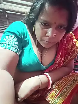 reya743 online show from 11/25/25, 11:16