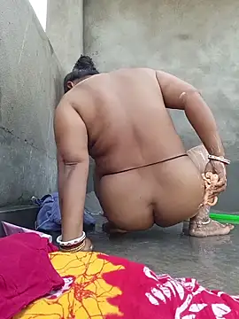 reya743 online show from 02/02/26, 06:34