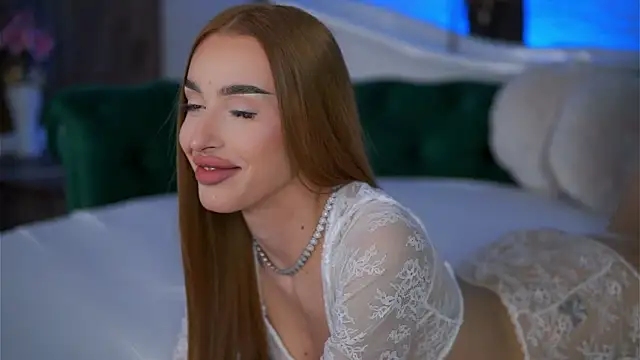 ClaraBenatti online show from 02/19/26, 07:10