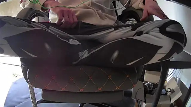 northboy91 online show from 12/16/25, 01:49