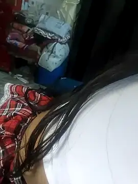 Snapshot of -Anushka01 chatting on 11/13/25, 06:34 -Anushka01 online show from 11/13/25, 06:34