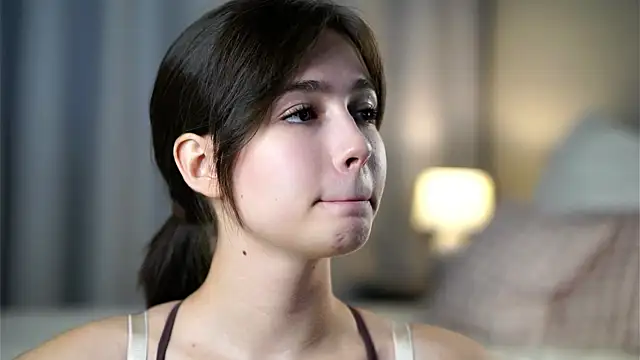 LettySlovacek online show from 10/13/25, 02:22