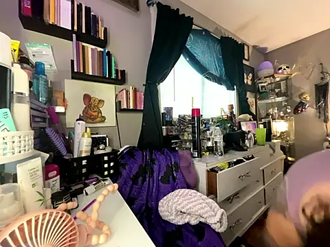 88heygirlhey88 online show from 01/12/26, 06:13