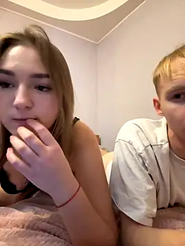 Snapshot of LinChka5789 chatting on 10/14/25, 09:15 LinChka5789 online show from 10/14/25, 09:15