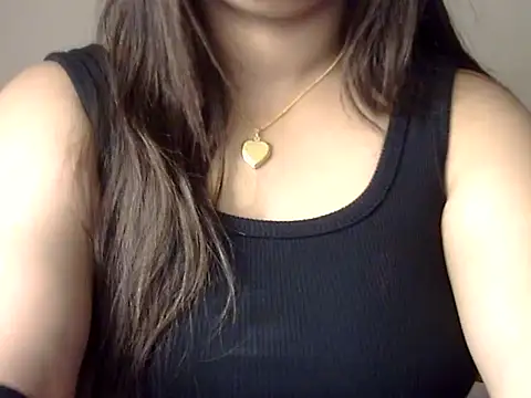 Aaliya02 online show from 10/19/25, 04:57