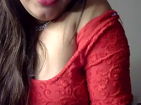 Aaliya02 online show from 10/21/25, 09:32