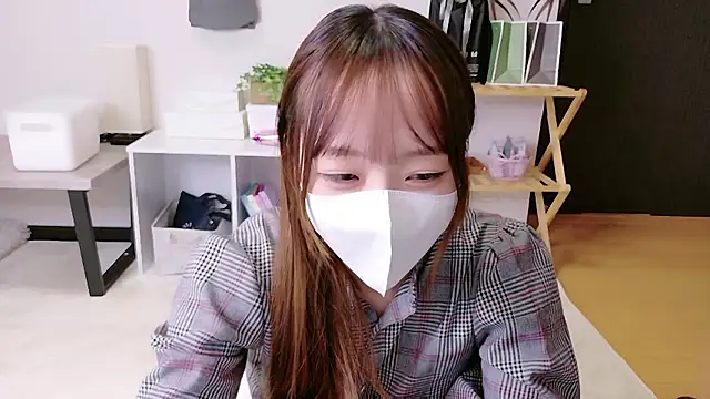 saku sakura  online show from 11/03/25, 03:41