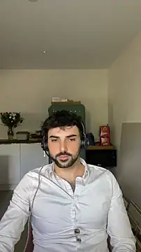 eauminerale online show from 05/12/26, 12:13