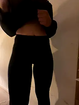 Elliepush online show from 10/04/25, 07:23