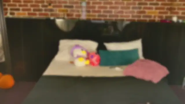 MeganSin  online show from 11/15/25, 05:49