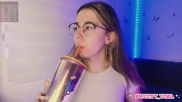 sweettvera online show from 11/07/25, 10:15