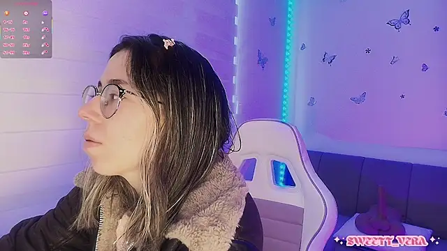 sweettvera online show from 02/17/26, 01:40