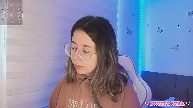 sweettvera online show from 03/18/26, 06:11