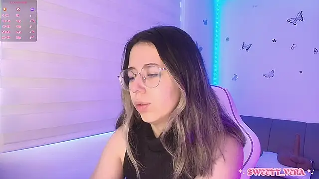 Snapshot of sweettvera chatting on 04/25/26, 01:14 sweettvera online show from 04/25/26, 01:14