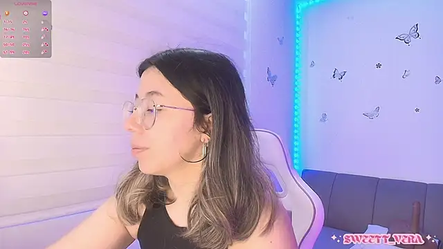 Snapshot of sweettvera chatting on 05/01/26, 01:59 sweettvera online show from 05/01/26, 01:59