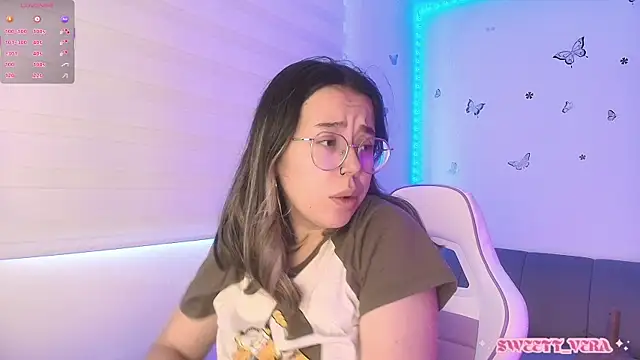 Snapshot of sweettvera chatting on 05/11/26, 12:55 sweettvera online show from 05/11/26, 12:55