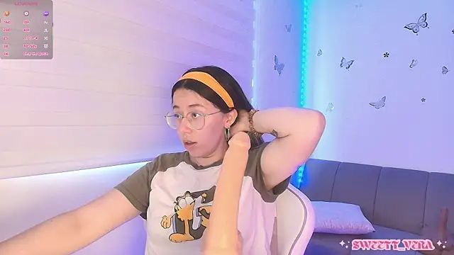 Snapshot of sweettvera chatting on 05/11/26, 02:45 sweettvera online show from 05/11/26, 02:45